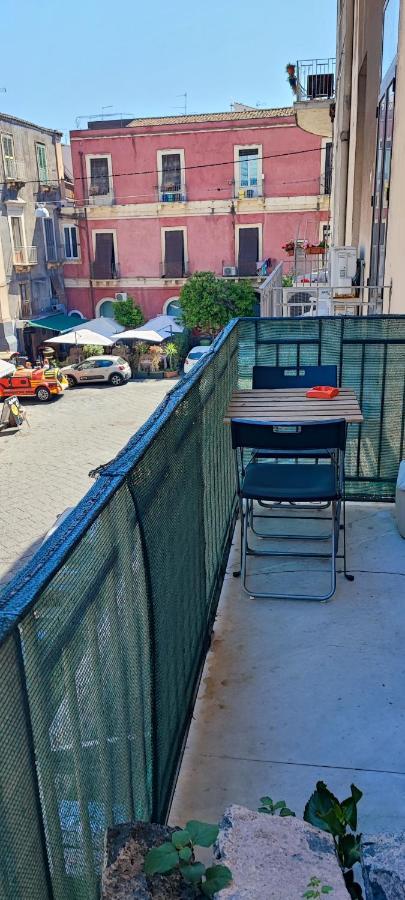 Appartamento Downtown Vicino Al Duomo Aeroporto di Catania Fontana Rossa Esterno foto