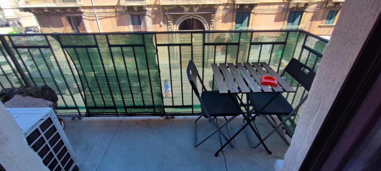 Appartamento Downtown Vicino Al Duomo Aeroporto di Catania Fontana Rossa Esterno foto