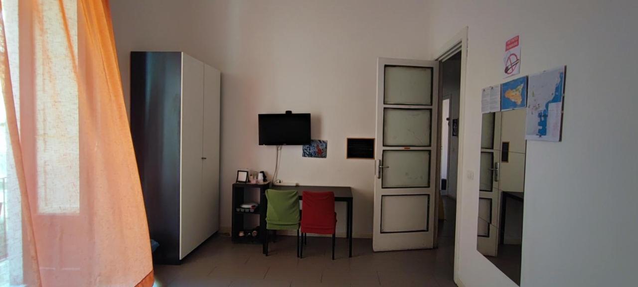 Appartamento Downtown Vicino Al Duomo Aeroporto di Catania Fontana Rossa Esterno foto