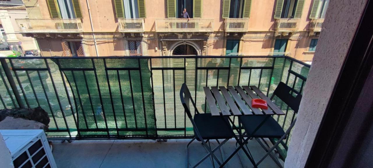 Appartamento Downtown Vicino Al Duomo Aeroporto di Catania Fontana Rossa Esterno foto