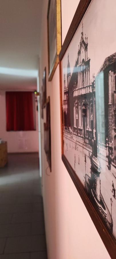 Appartamento Downtown Vicino Al Duomo Aeroporto di Catania Fontana Rossa Esterno foto